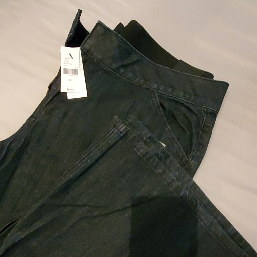 Mid rise trouser